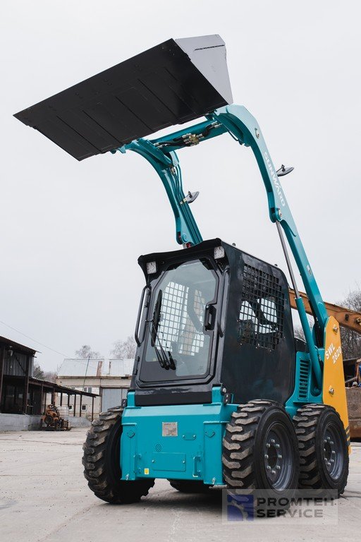 Мини-погрузчик колесный SUNWARD SWL2820