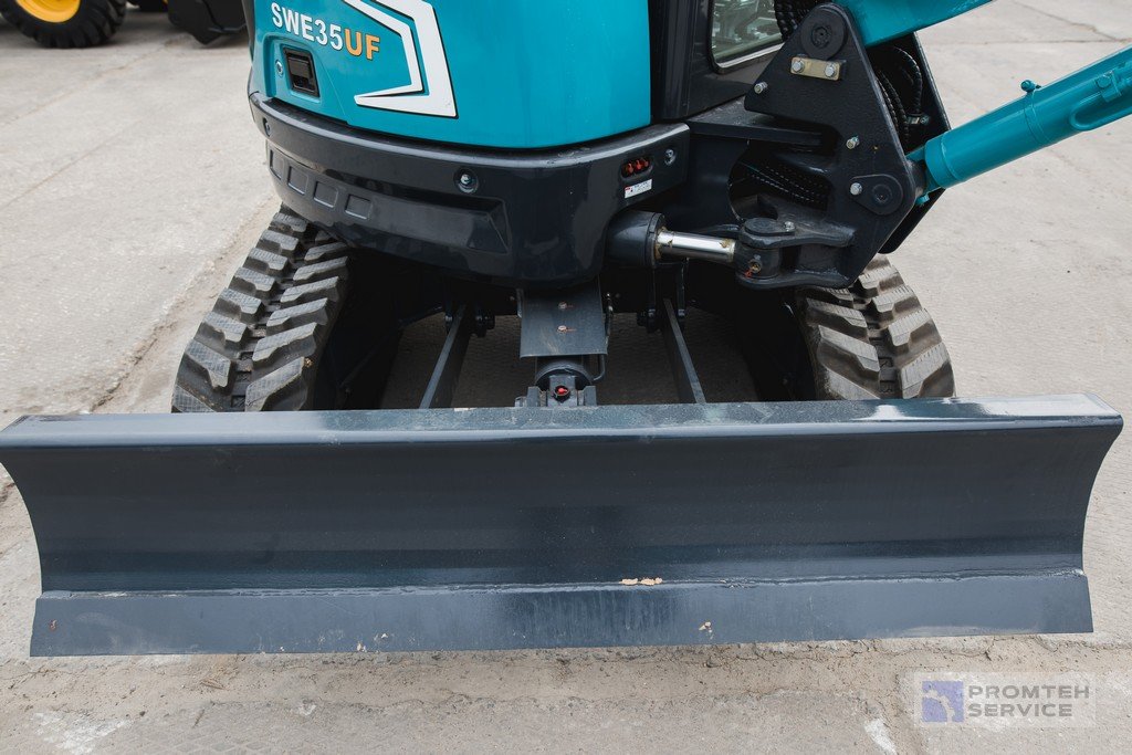 Мини-экскаватор SUNWARD SWE35UF
