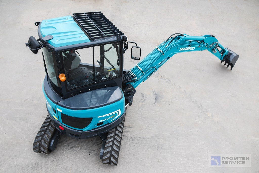 Мини-экскаватор SUNWARD SWE35UF